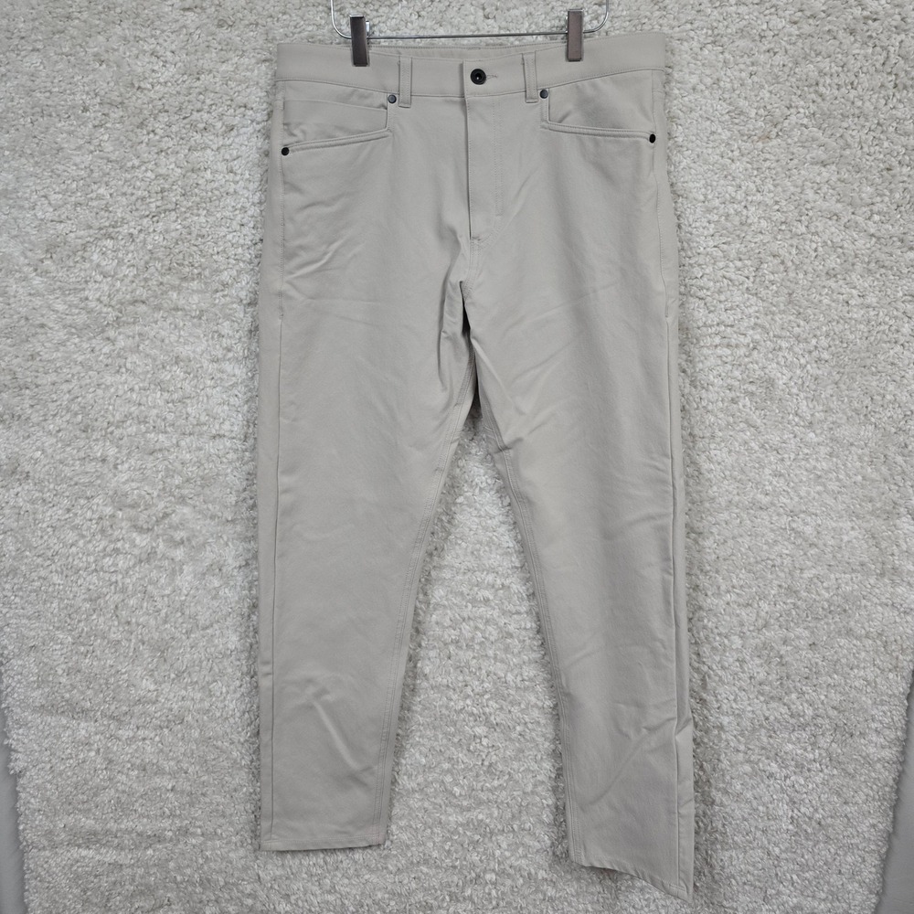 Western Rise Diversion Pant Mens 33x30 Beige 4-Way Stretch Travel Tech Minimal